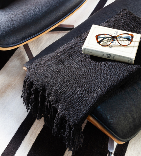 pie-de-cama-calchaqui-negro